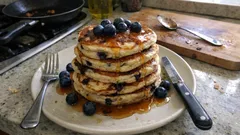 Fluffige Pancakes mit Heidelbeeren – einfach gemacht und herrlich locker